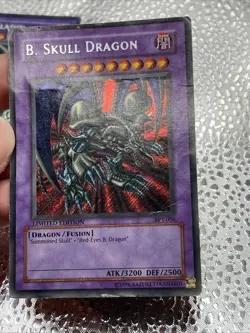 Yu-Gi-Oh! Dark Paladin DMG-001 MP + B. Skull Dragon BPT-006 HP Limited Edition - Image 5