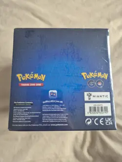 Pokemon GO Premier Deck Holder Collection Dragonite VSTAR Pokemon TCG Pokeball 820650850790 - Image 4