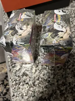 Pokemon TCG: Sword & Shield - Vivid Voltage Booster Box Lot X2 820650817496 - Image 3