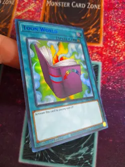 Yu-Gi-Oh! Toon World LDS1-EN068 Blue Ultra Rare 1st Edition Near Mint - Image 2