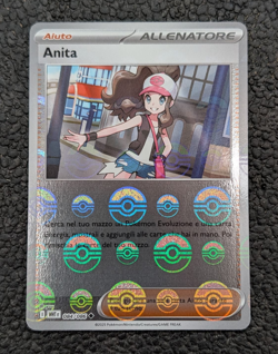 Carta Pokemon ANITA 084/086 Pokeball Fuoco Bianco WHT Holo Reverse ITA Near Mint - Image 1