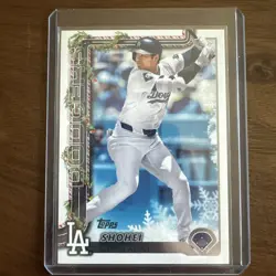 2025 Topps Holiday Shohei Othani #H200 - Los Angeles Dodgers DH🔥🔥🔥 - Image 1