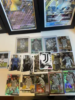 Juventus Lot Of 29 Cards - Image 1