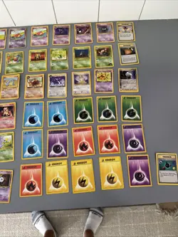 Pokemon TCG 1999 Vintage Lot Of 91 Cards Non-holo HP 91 Cards WOTC! Heavy Played - Image 4