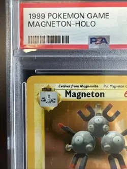 Pokemon Magneton Base Set Unlimited Holo 009/102 PSA 8 - Image 2