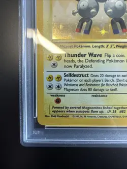 Pokemon Magneton Base Set Unlimited Holo 009/102 PSA 8 - Image 4