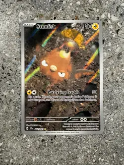 Pokemon TCG Cards Stunfisk 202/191 Surging Sparks Illustration Rare NM - Image 1