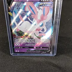 Pokemon TCG Sylveon v Evolving Skies Holo Ultra Rare Card 074/203 - Image 3
