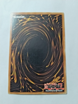 Yu-Gi-Oh! TCG Guardian Kay'est Dark Crisis DCR-009 Unlimited Com. - Uncirculated - Image 3