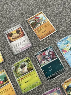 Pokemon Scarlet & Violet 15 Card Bundle - 3 Reverse Holo + Rare Holo Hawlucha - Image 3