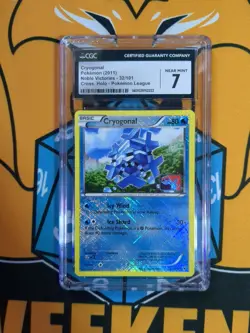 Pokemon Cryogonal Noble Victories League Crosshatch Holo #32 CGC 7 NM - Image 1