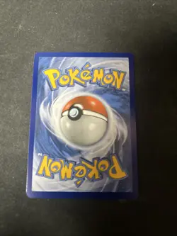 Pikachu 35/108 Evolutions 2016 Pokemon Card D2 - Image 2