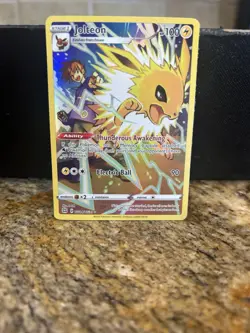 Pokemon TCG Jolteon TG04/TG30 Brilliant Stars Trainer Gallery Ultra Rare Holo - Image 1
