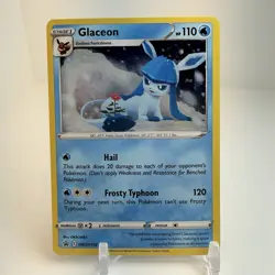 Glaceon SWSH192 Holo Promo Sword & Shield Promo Pokemon NM - Image 2