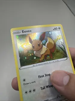 Black Star Promo Eevee SWSH095 Promo SWSH: Sword & Shield Promo Cards - Image 4