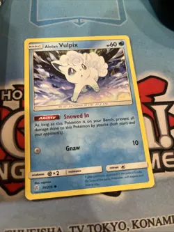 1x Alolan Vulpix 39/236 Cosmic Eclipse Pokemon TCG Card NM - Image 2