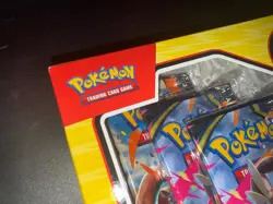 Pokemon TCG Pokemon Day 2026 Collection - 1 foil promo card + 1 coin + 3 booster - Image 2