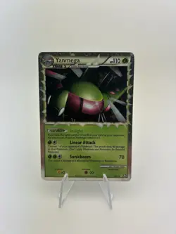 The Pokemon Company Yanmega Prime 98/102 Triumphant Holo Ultra Rare 110 HP - Image 1