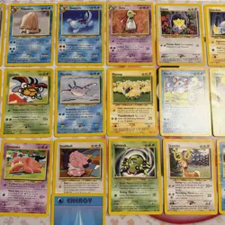 Pokemon TCG 22 Card Bundle Neo Genesis Vintage Job Lot - Image 3