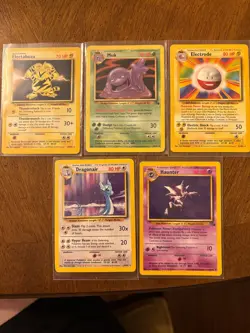 1999 Pokemon Base Set 5 RARE cards NON HOLO near mint - Image 1