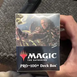 Ultra PRO Magic: The Gathering PRO-100+ Deck Box Flap w/ Divider 2019 - Image 1