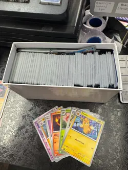 520+ POKEMON CARD ETB STORAGE BOX - MODERN SETS BULK CARDS - MINT/NEAR MINT - Image 4