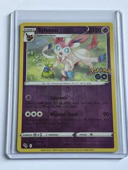 Sylveon 035 / 078 Pokemon GO 2022 Near Mint Reverse Holo Rare - Image 1