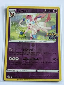 Sylveon 035 / 078 Pokemon GO 2022 Near Mint Reverse Holo Rare - Image 2