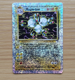Pokemon Magneton Legendary Collection 28/110 Reverse Holo Rare Trading Card - Image 1