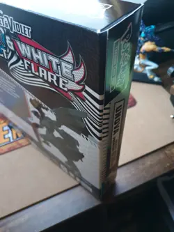 Pokemon Unova Heavy Hitters Premium Collection Box New Sealed - Image 4