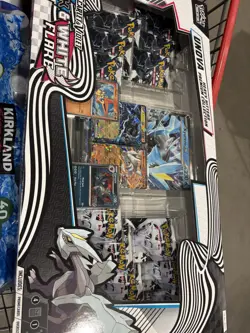 Pokemon TCG COSTCO EXCLUSIVE Unova Heavy Hitters Premium Collection NEW SEALED - Image 4