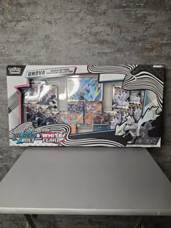 Pokemon TCG - Unova Heavy Hitters Premium Collection Box - Brand New - Sealed - Image 4