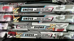 Pokemon : Unova Heavy Hitters Premium Collection - NEW/SEALED - SHIPS SAME DAY - Image 2