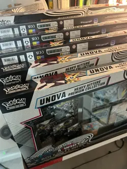 6 x NEW SEALED POKEMON UNOVA HEAVY HITTERS PREMIUM COSTCO COLLECTION SEALED 🔥 - Image 3