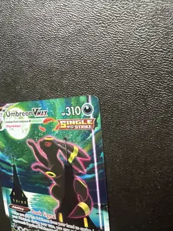 Pokemon TCG Sword And Shield Evolving Skies Umbreon Vmax 215/203 Moonbreon Rare - Image 4