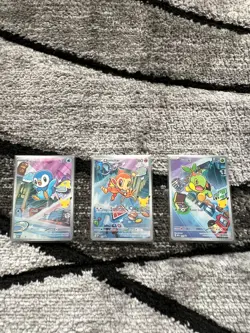 POKEMON TCG FIRST PARTNER ILLUSTRATION COLLECTION SERIES 1 - SINNOH STARTERS - Image 1