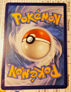 Pokemon Francais Card Holo Carte Pikachu V SWSH061 PROMO FR Mint 2021 - Image 2