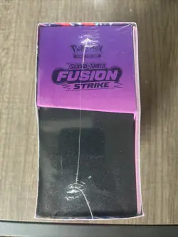 Pokemon TCG - Fusion Strike - Elite Trainer Box (ETB) - Sealed, Brand New - Image 3
