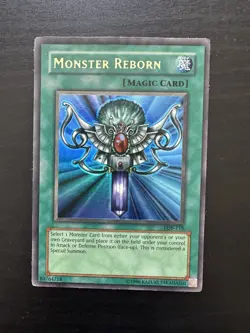 Yugioh Monster Reborn Unlimited Edition Ultra Rare LOB-118 MP - Image 1