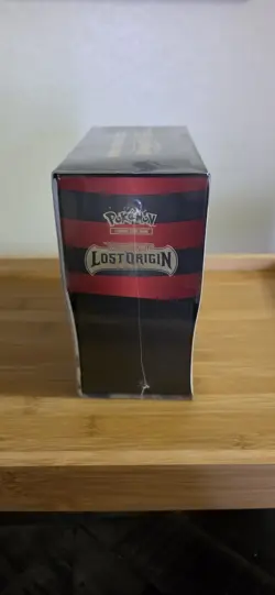 Pokemon TCG: Sword & Shield Lost Origin Elite Trainer Box 820650850714 - Image 2