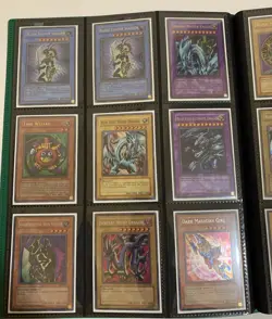 Yugioh Collection All Holo Binder Blue Eyes White Dragon SDK-001 1st Edition - Image 5