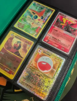 🍓 Binder Lot of 100 Vintage Pokemon Cards Collection-Ho-Oh & more!! - Image 1