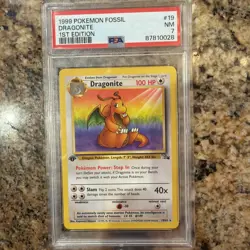 DRAGONITE 1999 POKEMEN FOSSIL 1ST EDITION RARE NON HOLO CARD 19/62 - PSA NM 7 - Image 1