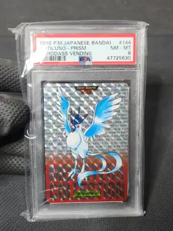 1996 Pokemon Japanese Carddass Vending Red Prism Articuno 144 Graded Card PSA 8 - Image 4