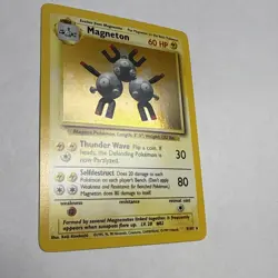 Pokemon Magneton 9/102 Base Set Holo - NM - Vintage WOTC Holo Rare Very Clean - Image 4