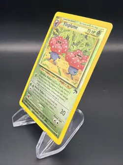 Vileplume - Swirl - Reverse Holo - 17/18 Southern Islands - Pokemon TCG - 2001 - Image 4