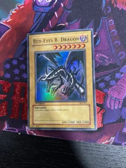 Yugioh Red-Eyes Black B Dragon SDJ-001 Ultra Rare 1st Edition Playset 3x LP - Image 2