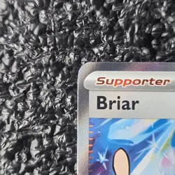 Brair Trainer 163/142 Scarlet & Violet Stellar Crown Pokemon Card - Image 3