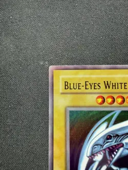 Yugioh Blue-Eyes White Dragon SDK-001 Unlimited Foil Bleed Ultra Rare LP+ DJC - Image 3