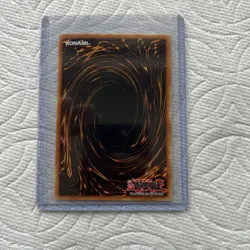 Elemental HERO Stratos MAGO-EN004 Yu-Gi-Oh! Holo Prem Gold Rare 1st Edition NM - Image 2